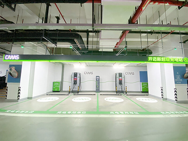 成都·領(lǐng)地環(huán)球金融中心